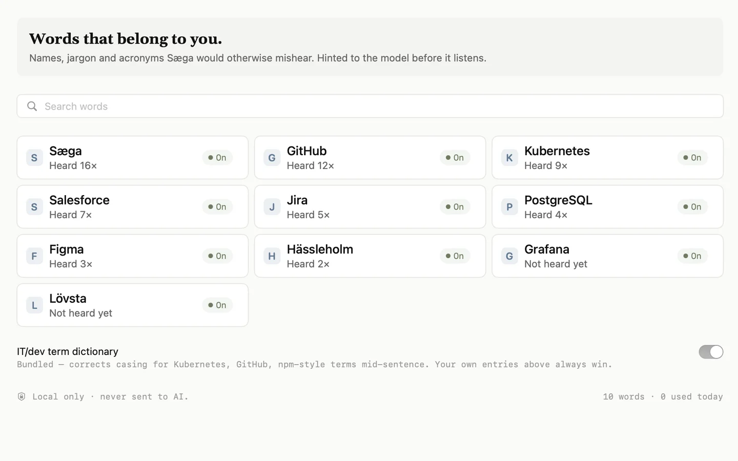 Sæga:s ordlista med egna ord som Kubernetes, GitHub och Salesforce, där varje ord visar hur många gånger det har hörts.